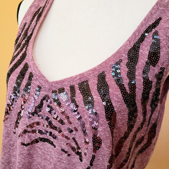 Express Animal Print Sequin Tank ~ - Picture 2 of 6